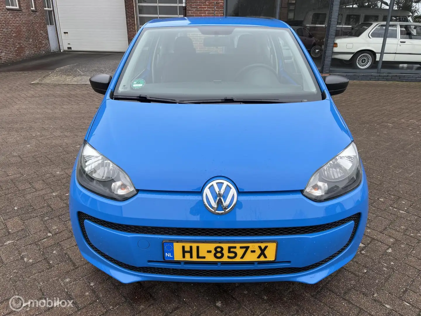 Volkswagen up! 1.0 take up! BlueMotion Blau - 2