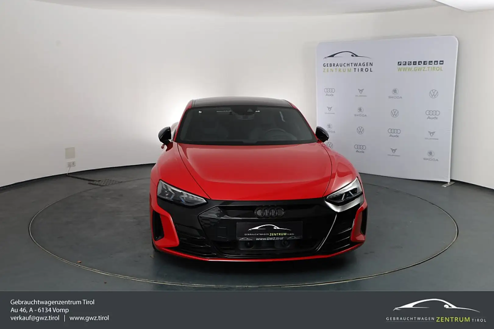 Audi e-tron GT 93,4kWh Quattro Dynamic PLUS MEGAVOLL!!! Rot - 2