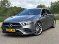 Mercedes-Benz A 200 Premium Plus AMG pakket/19''/Camera/Cruise Grijs - thumbnail 31