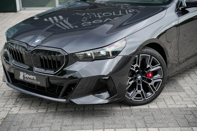 BMW 550 5 Serie Touring 550e xDrive | M Sportpakket Pro | — photo 26