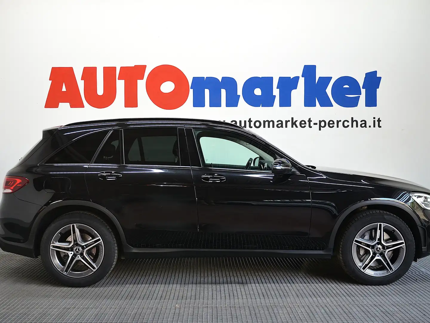 Mercedes-Benz GLC 220 d Sport 4matic AMG-Line Negro - 1