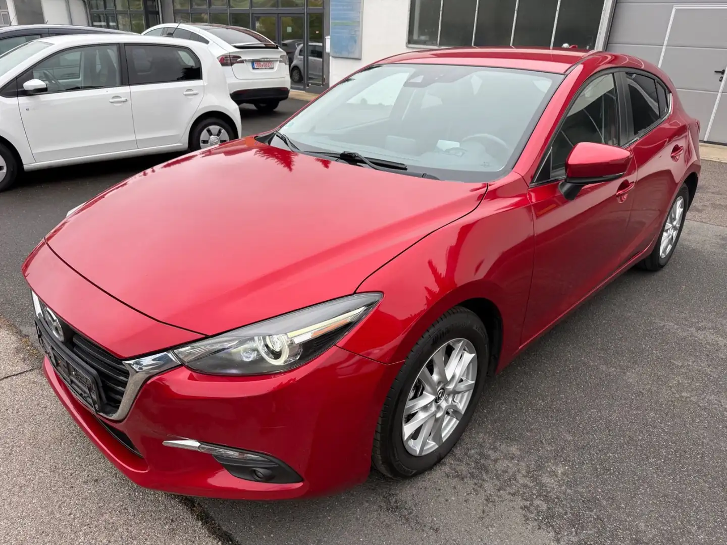Mazda 3 Lim. Exclusive LED RFK AHK Navi Klima Tempomat Rot - 1