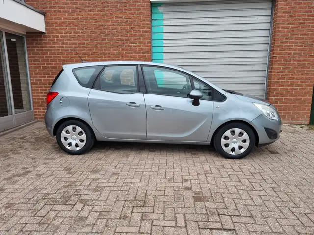 Opel Meriva view 10