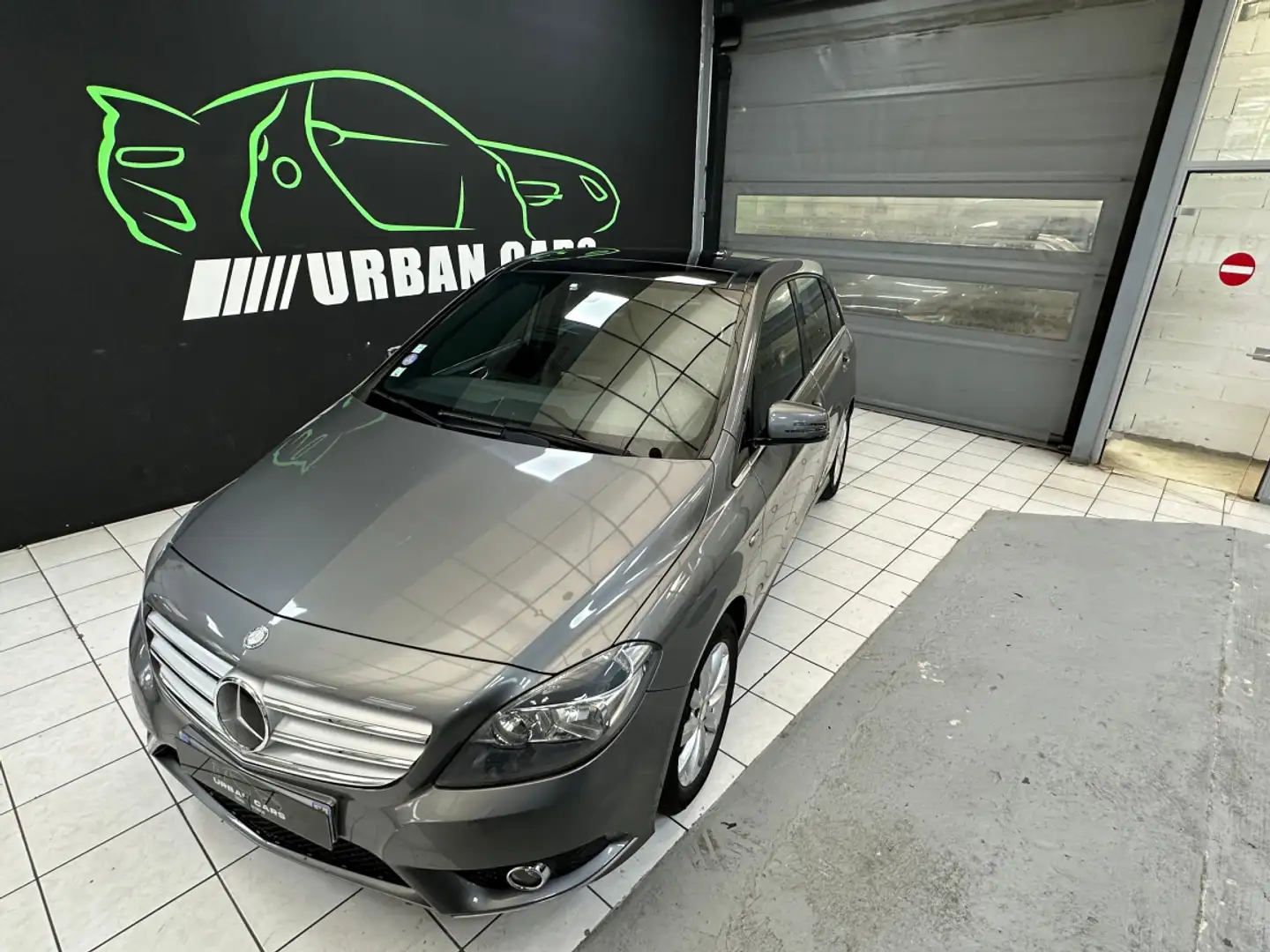 Mercedes-Benz B 200 200 Design 7-G DCT - 1