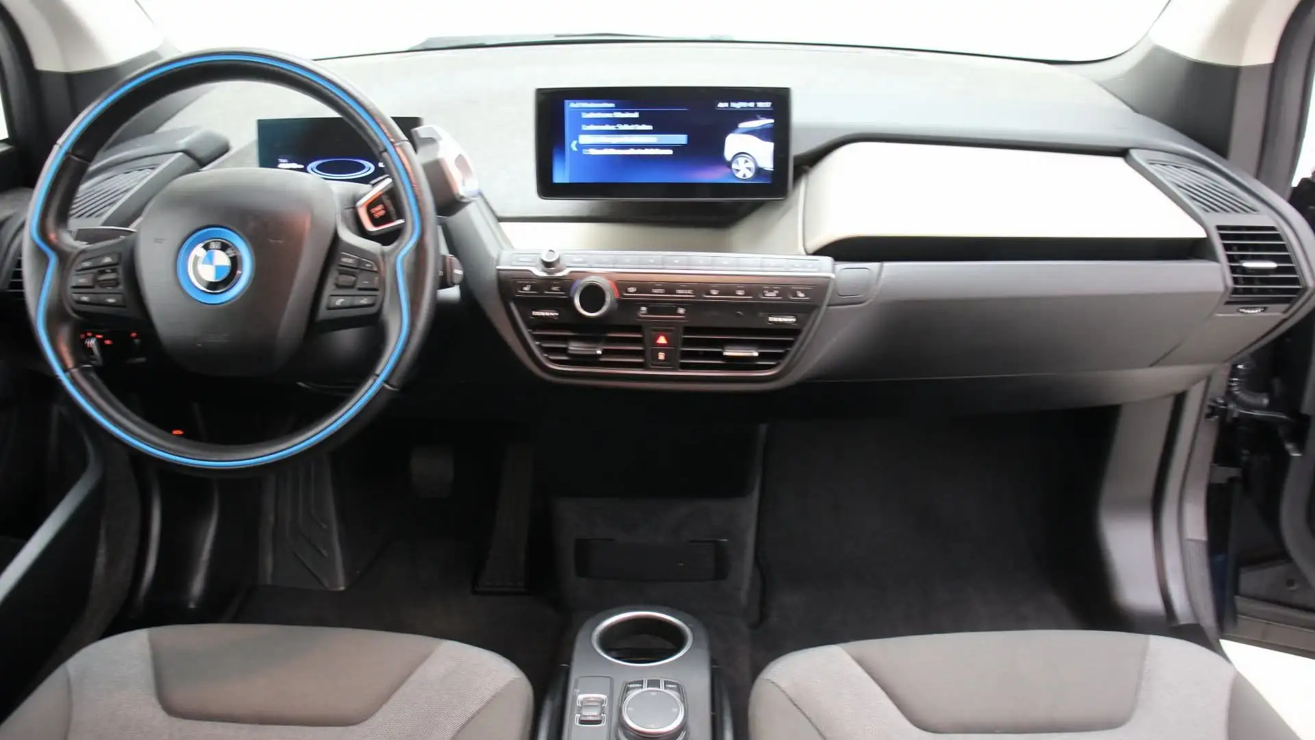 BMW i3 i3 42,2kWh Schwarz - 2