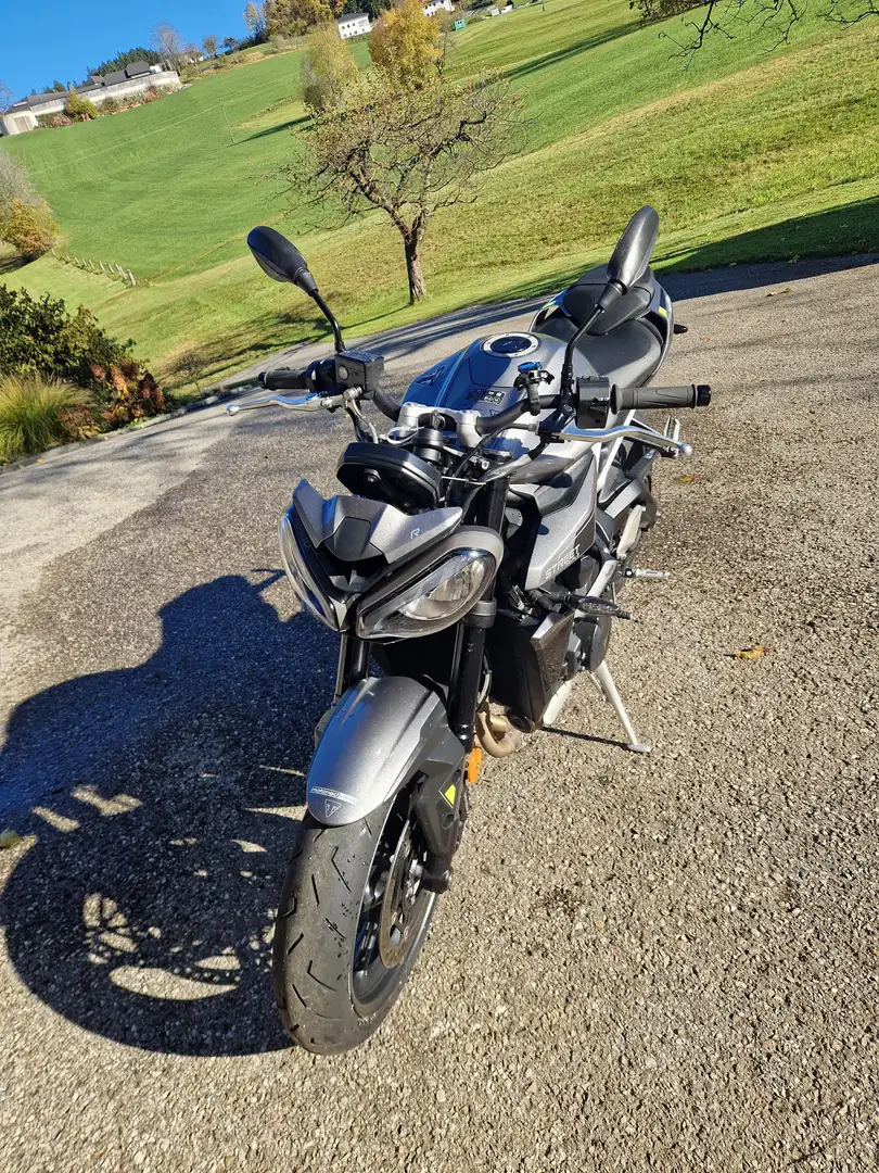 Triumph Street Triple 765 765 R Grau - 2