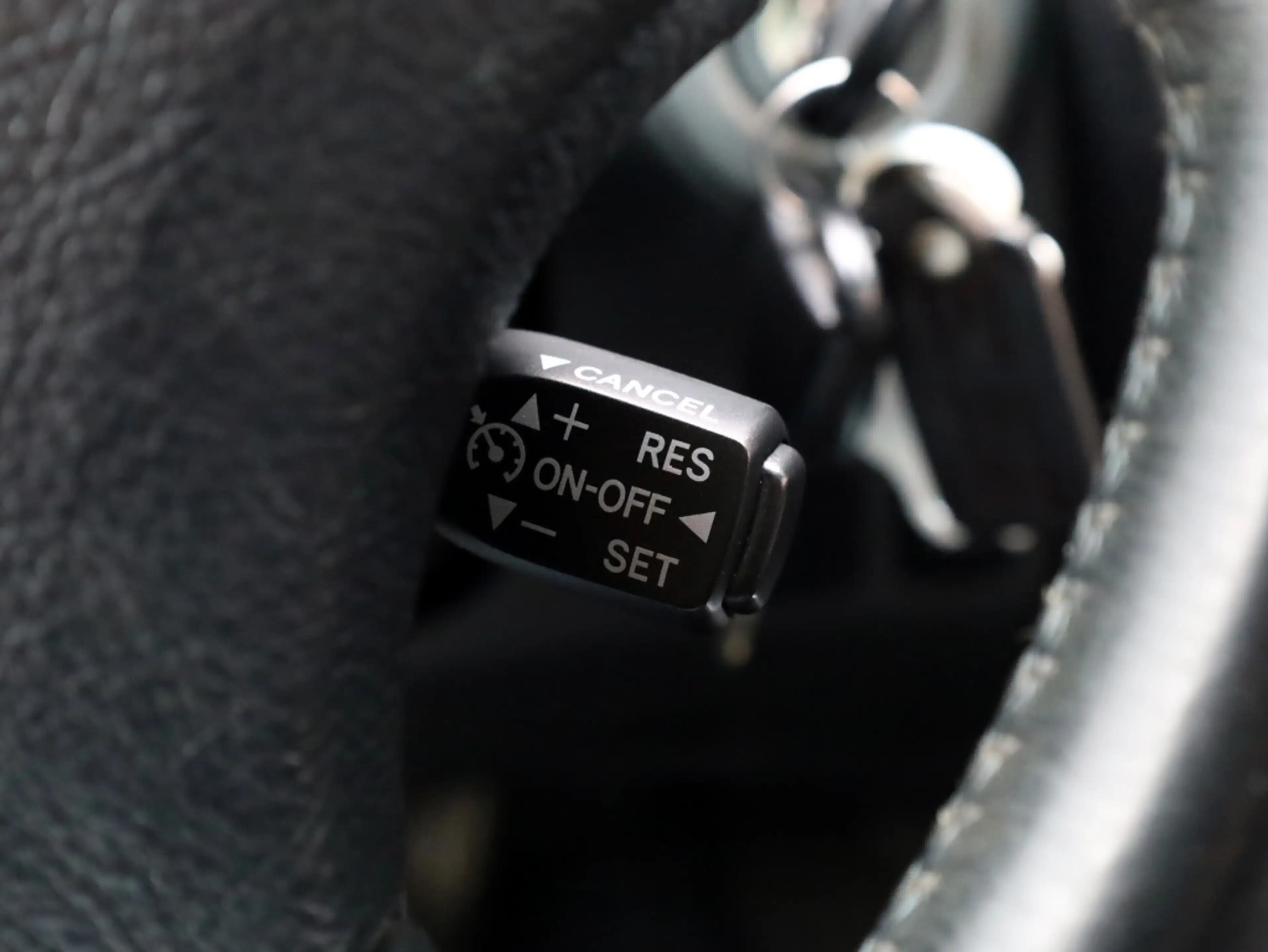 Toyota Land Cruiser 4.0 V6 VVT-i | Automaat | 8-Persoons | Clima — photo 18