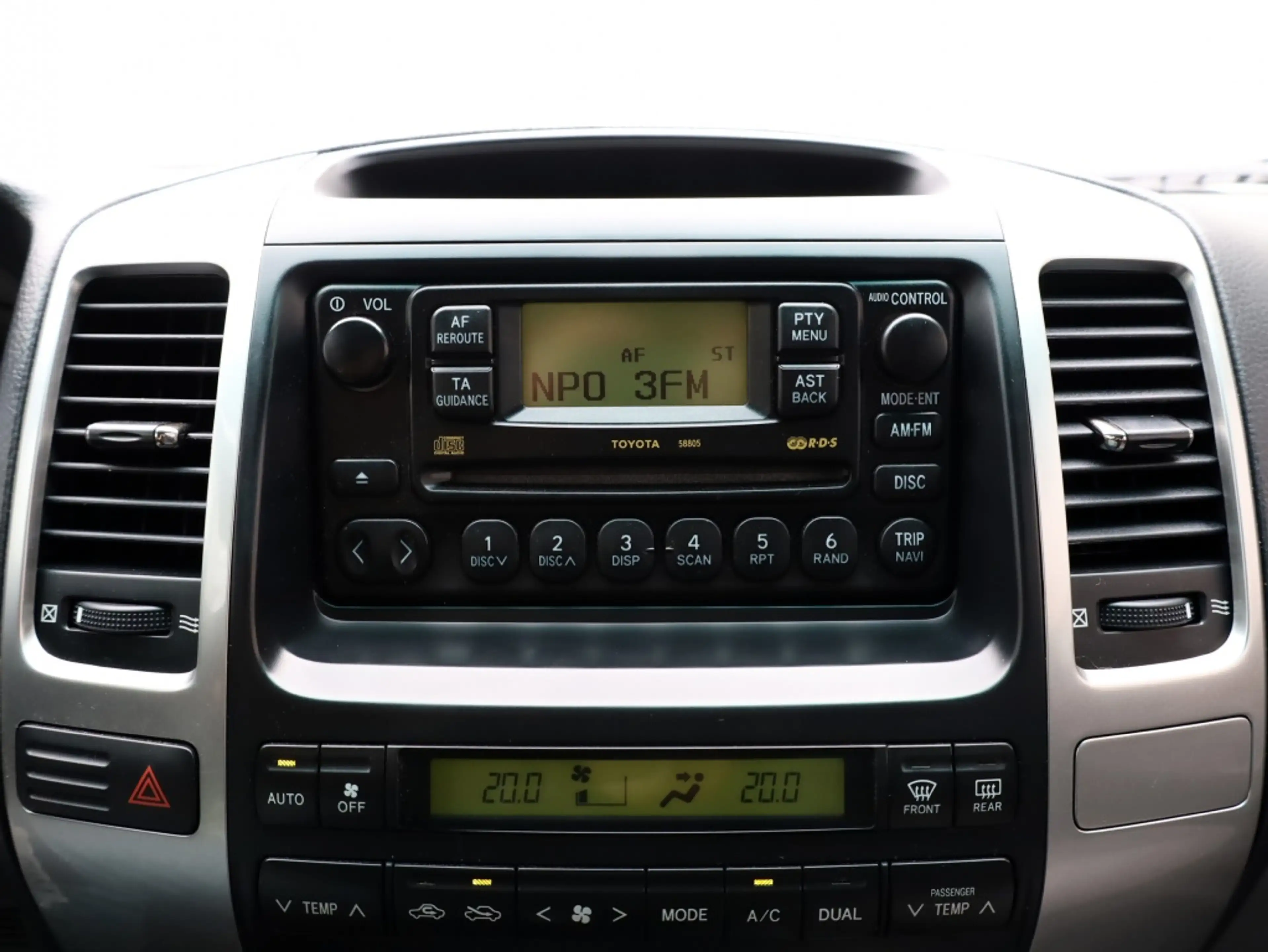 Toyota Land Cruiser 4.0 V6 VVT-i | Automaat | 8-Persoons | Clima — photo 21