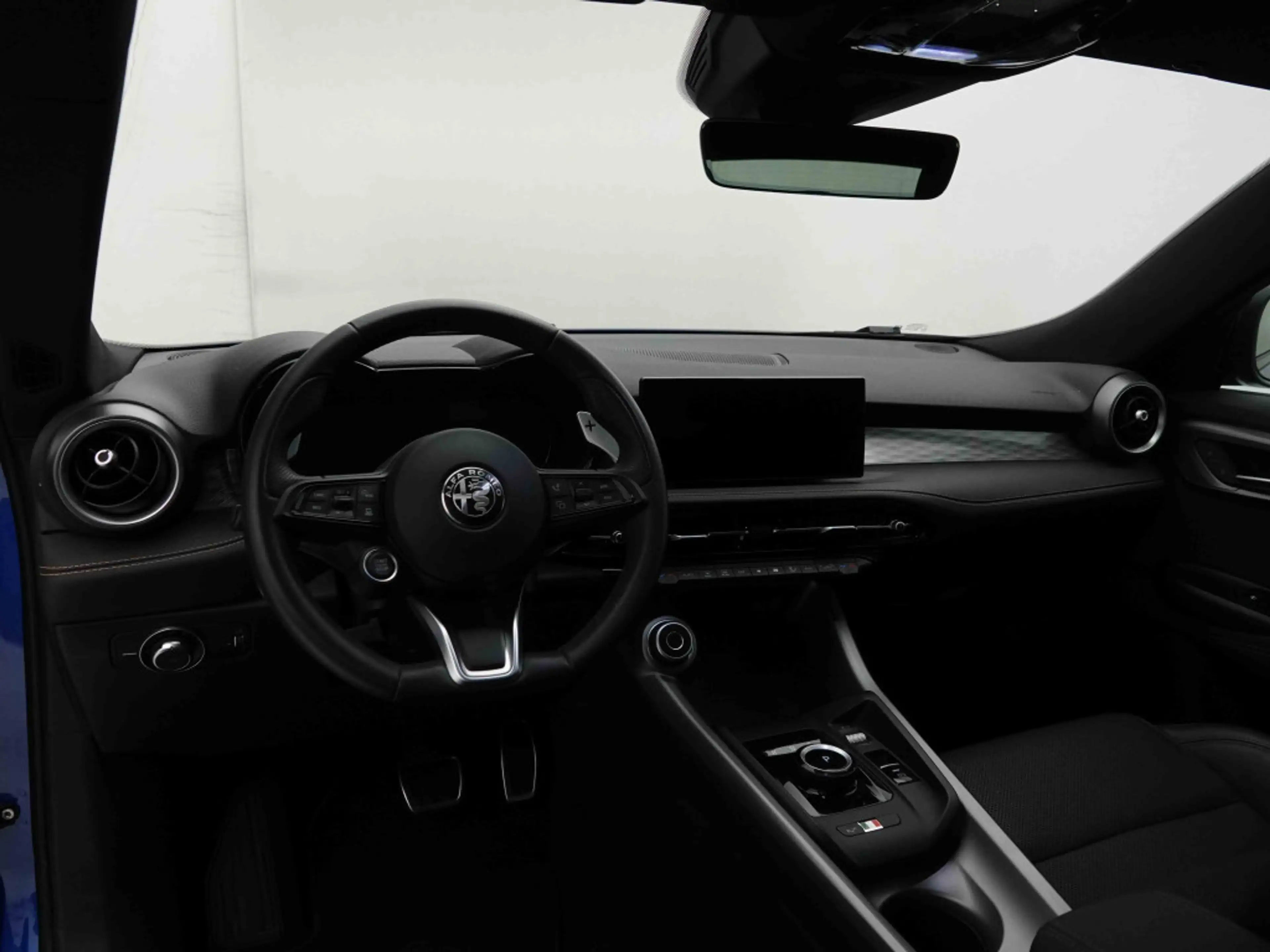 Alfa Romeo Tonale 1.5 Hybrid AUT 175 Veloce Pack | Leather | Alu19 | Camera | GPS — photo 8