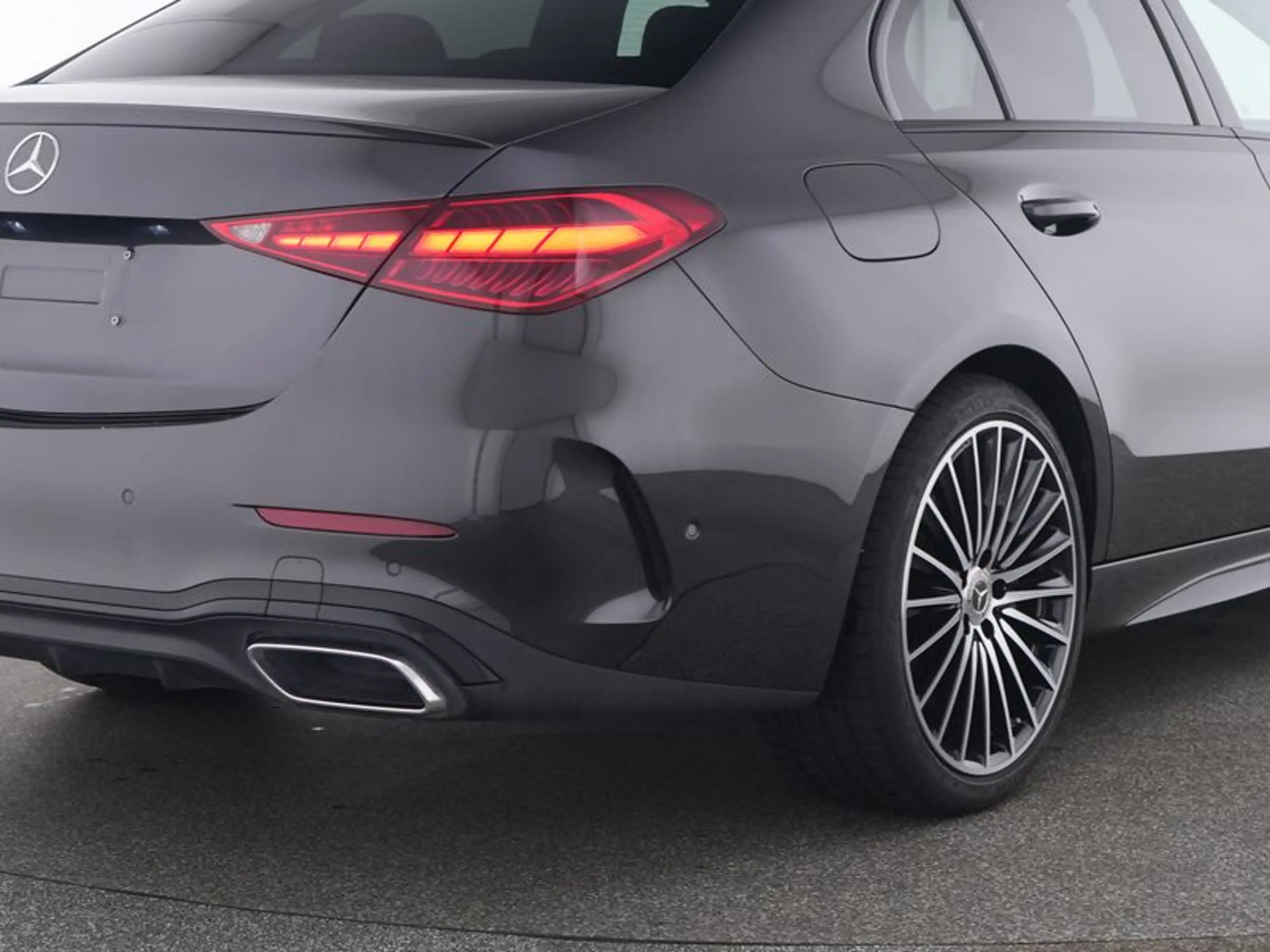 Mercedes-Benz C 220 d AMG-Sport/Pano/Burm/Night/Distr/Siena/19 — photo 5