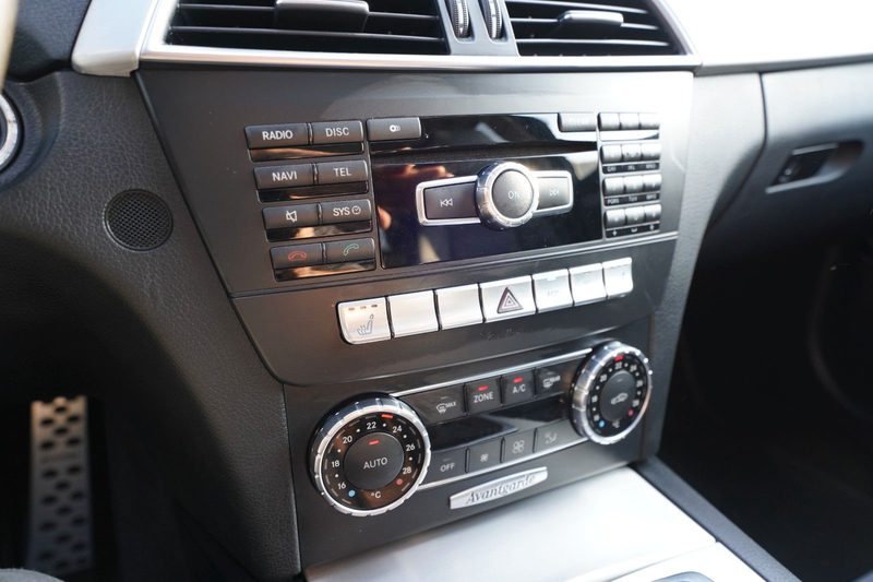 Mercedes-Benz C 180 C180 CGI*Schiebedach*Automatik*Xenon*Navi*SHZ* — photo 14