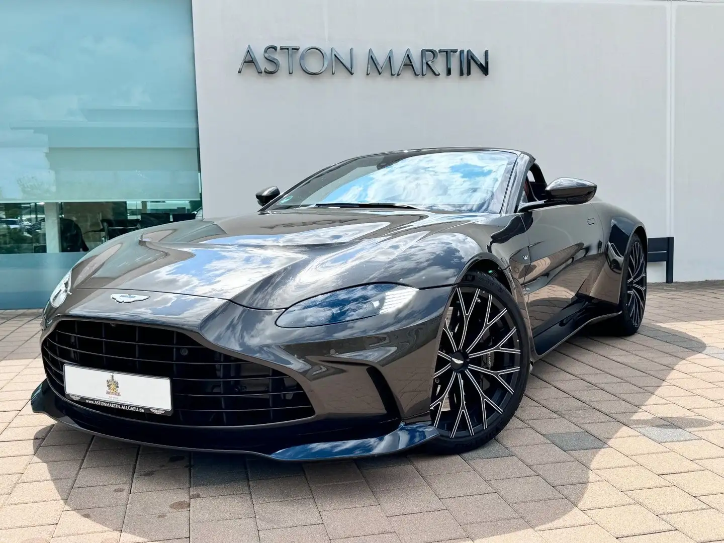 Aston Martin Vantage /Q -Options/ 118 of 249 limited Grijs - 1