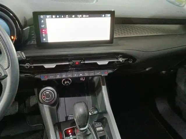 Alfa Romeo Tonale view 11