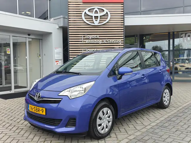 Toyota Verso-S 1.3 VVT-i Comfort NL-AUTO 1E EIGENAAR TREKHAAK AIR