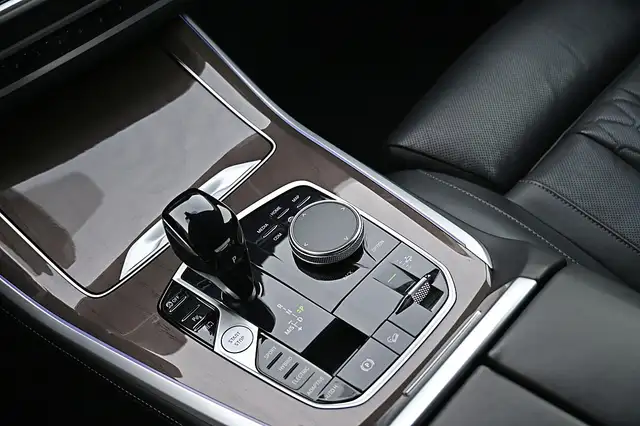 BMW X5 xDrive45e PHEV Aut. NP 108k ACC, AHK elektr., L... Ansicht 11