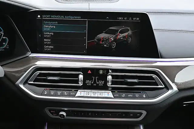 BMW X5 xDrive45e PHEV Aut. NP 108k ACC, AHK elektr., L... Ansicht 24