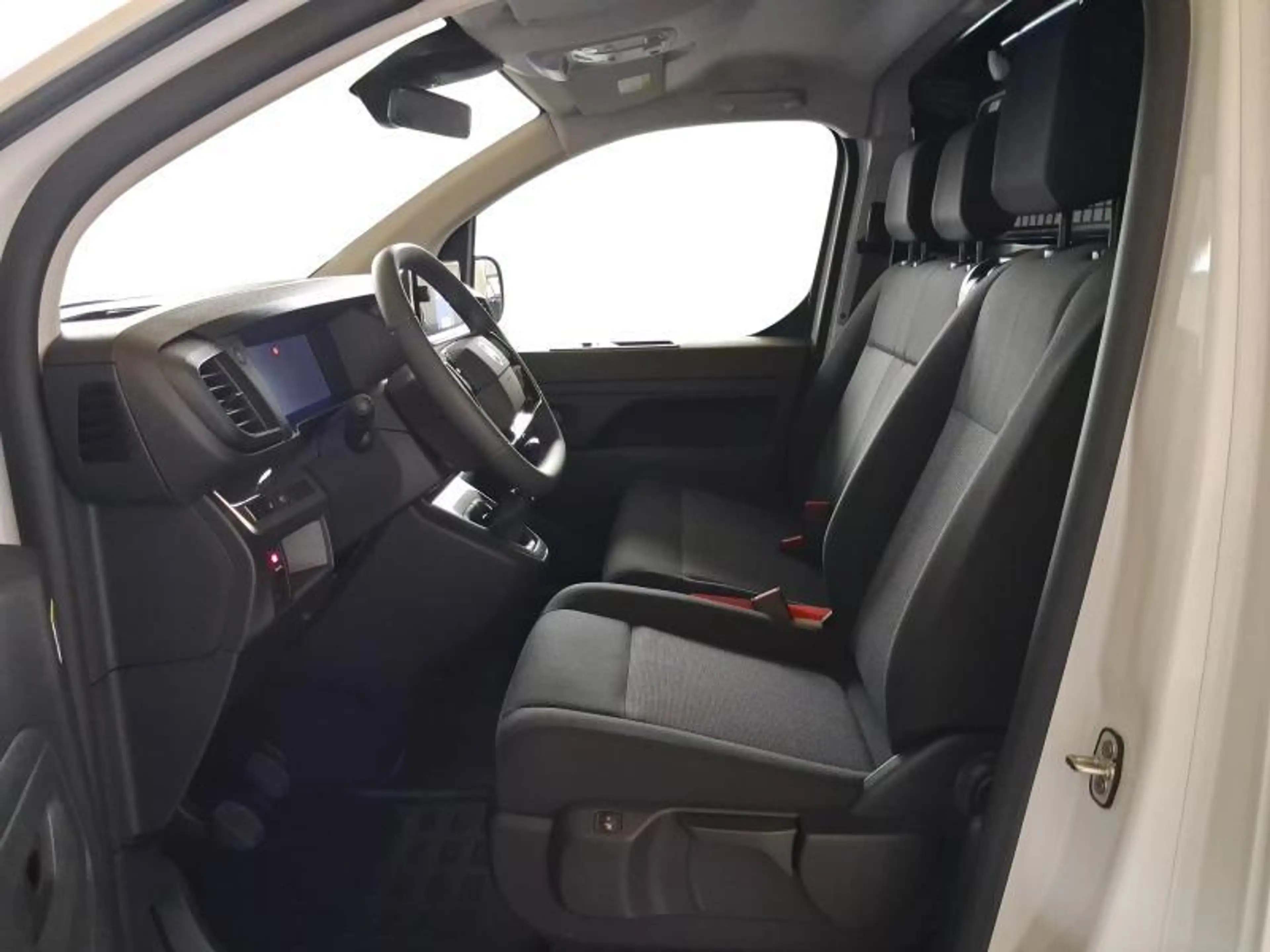 Citroen Jumpy M — photo 6