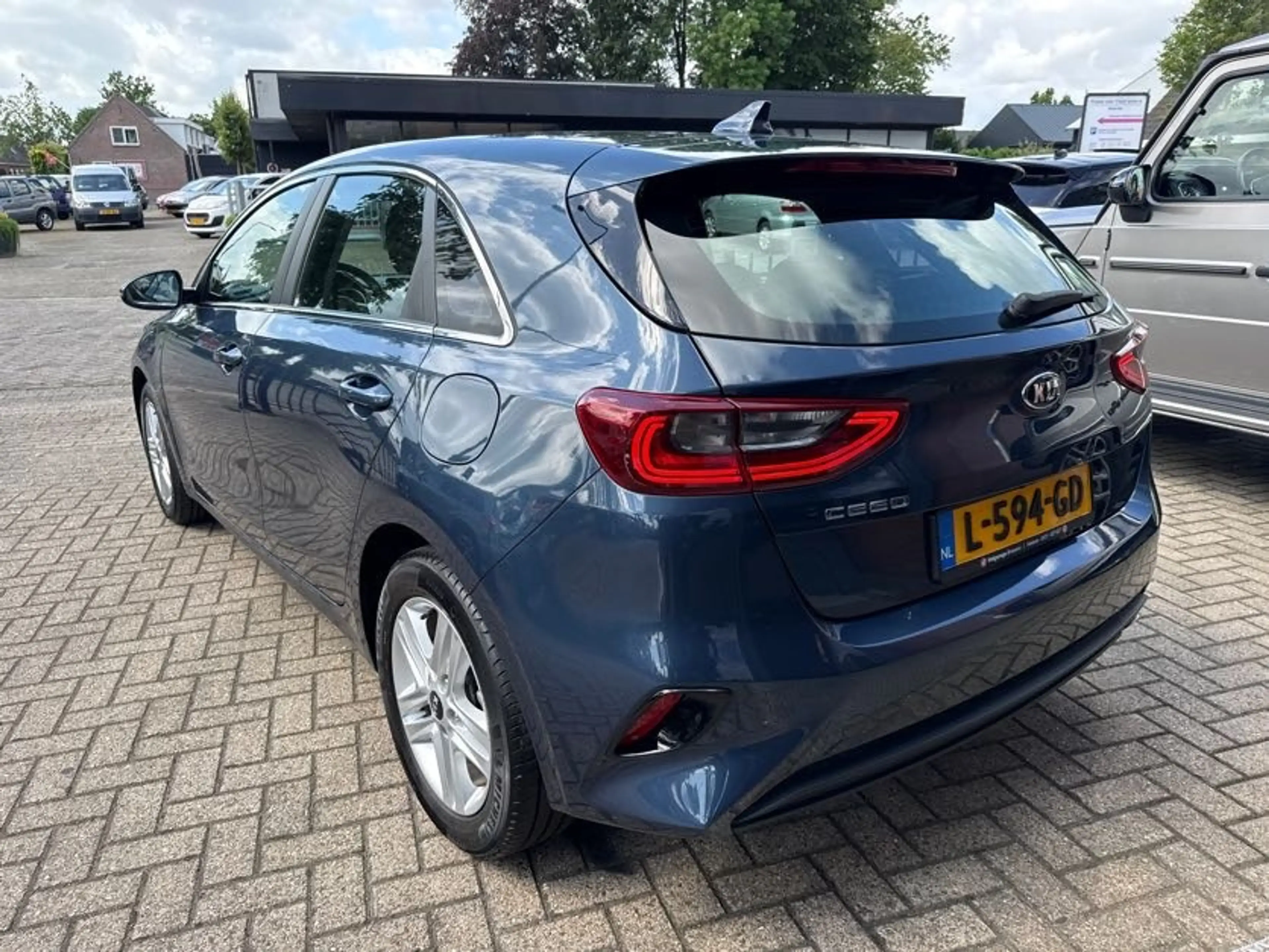 Kia Ceed / cee'd 1.0 T-GDi DynamicL. — photo 7