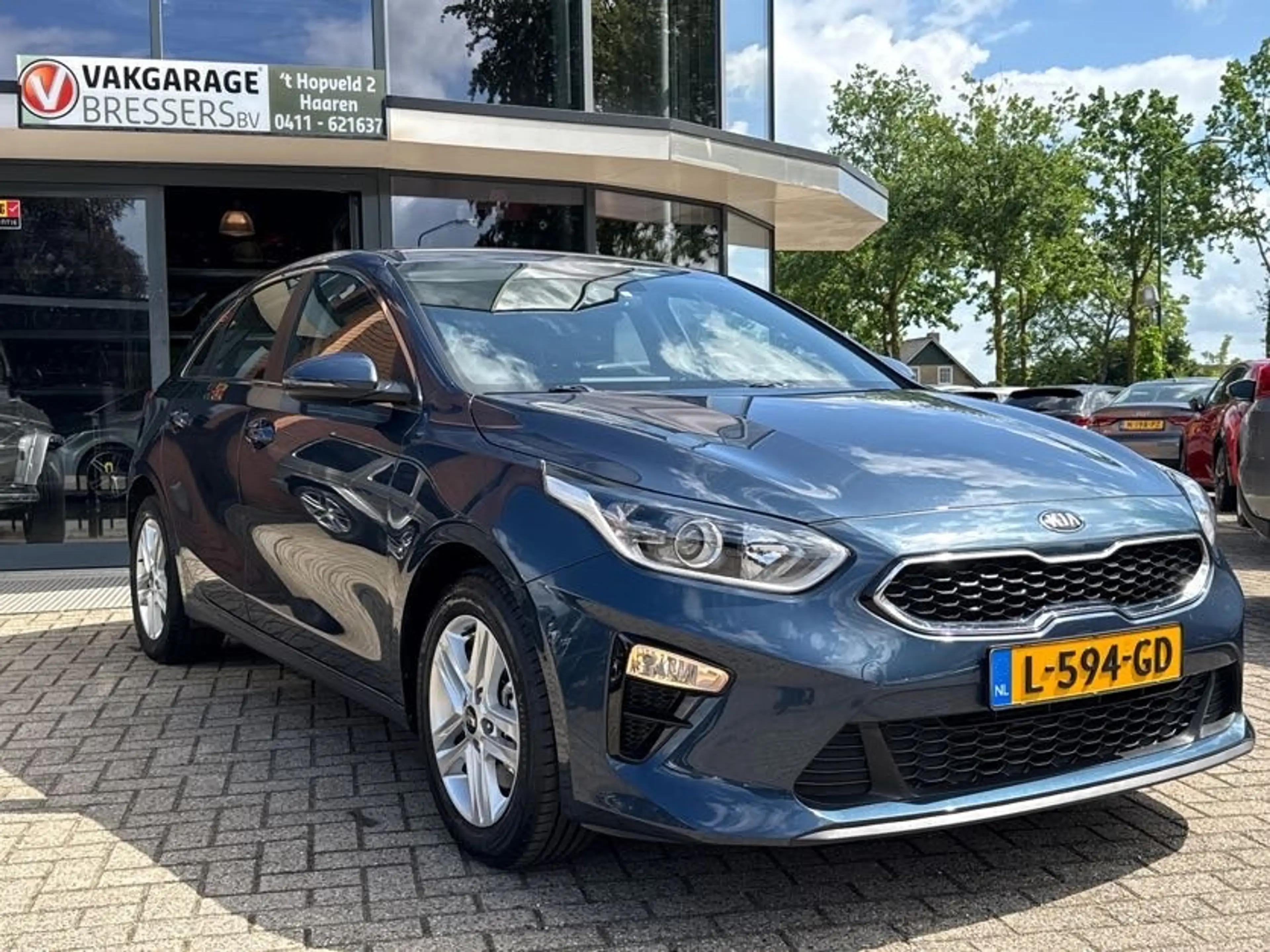 Kia Ceed / cee'd 1.0 T-GDi DynamicL. — photo 3