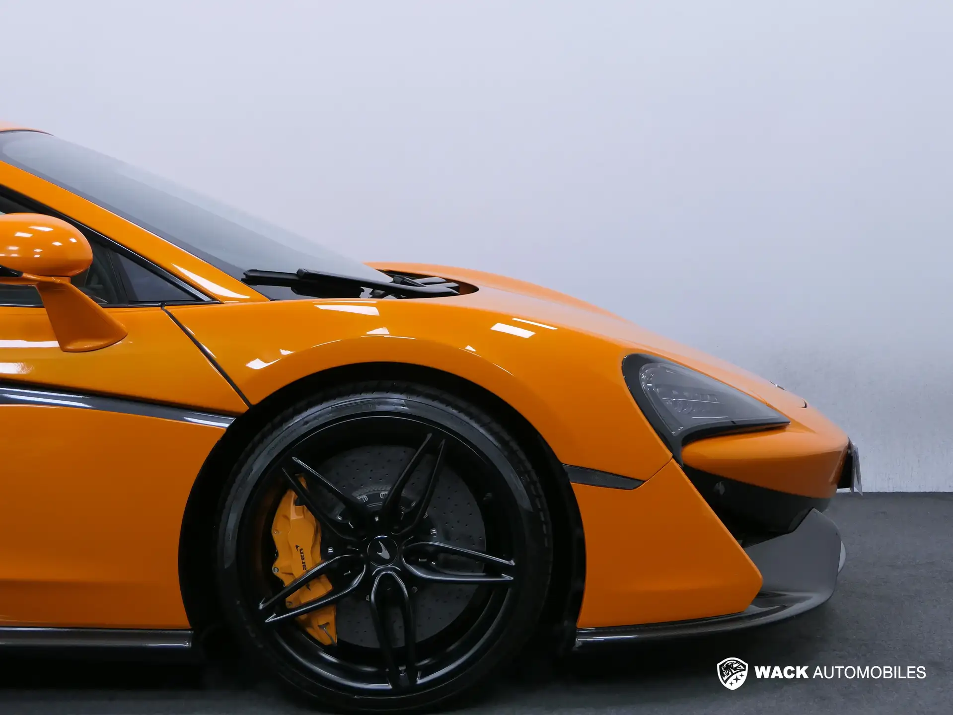 맥라렌 570S 570 Sport Coupe 2016 주황 사진 4