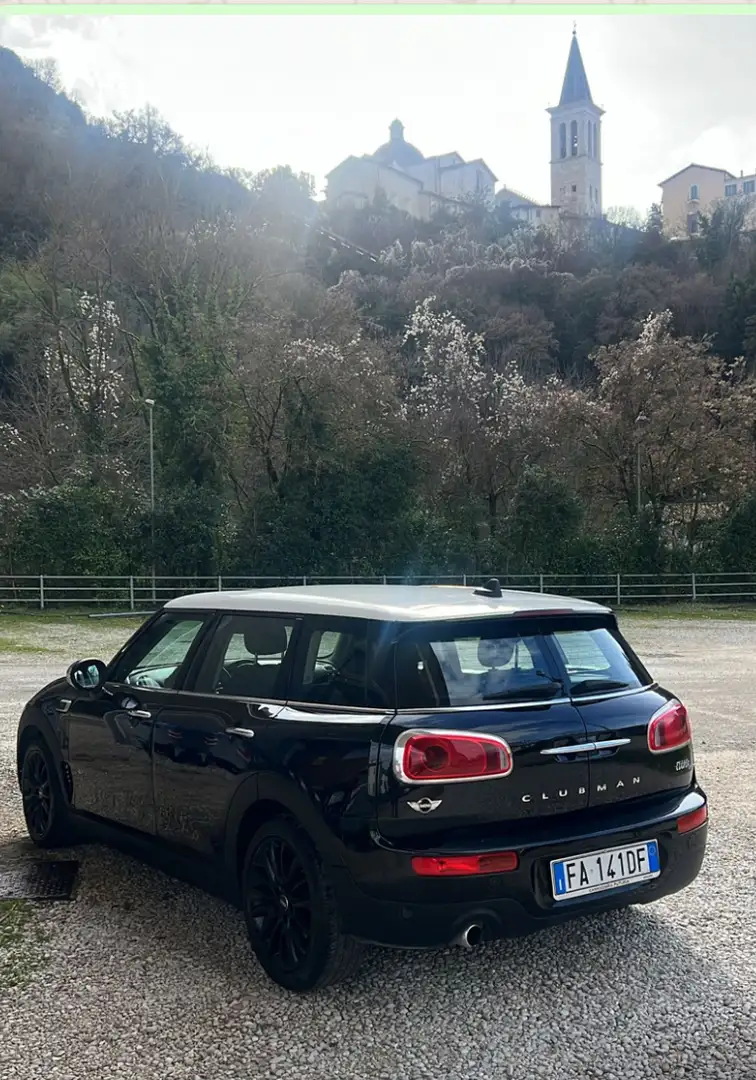 MINI Cooper D Clubman 2.0 Hype auto Negro - 1