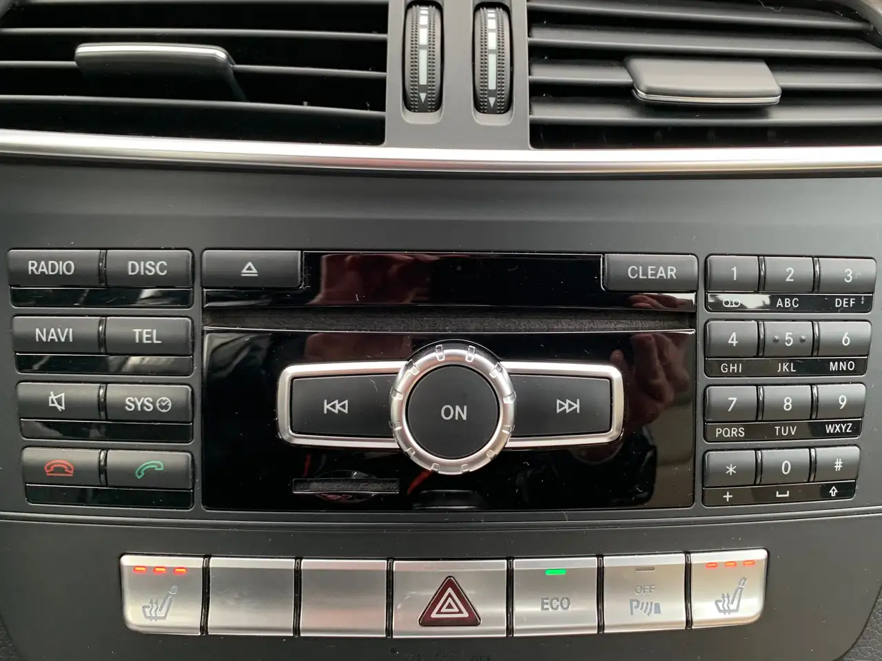 MERCEDES-BENZ CLASSE C 200 CDI 136ch AVANTGARDE - CUIR CHAUFFANT ÉLECTRIQUE À MÉMOIRE - GPS - BI-XÉNON - RADARS AVANT/ARRIÈRE
