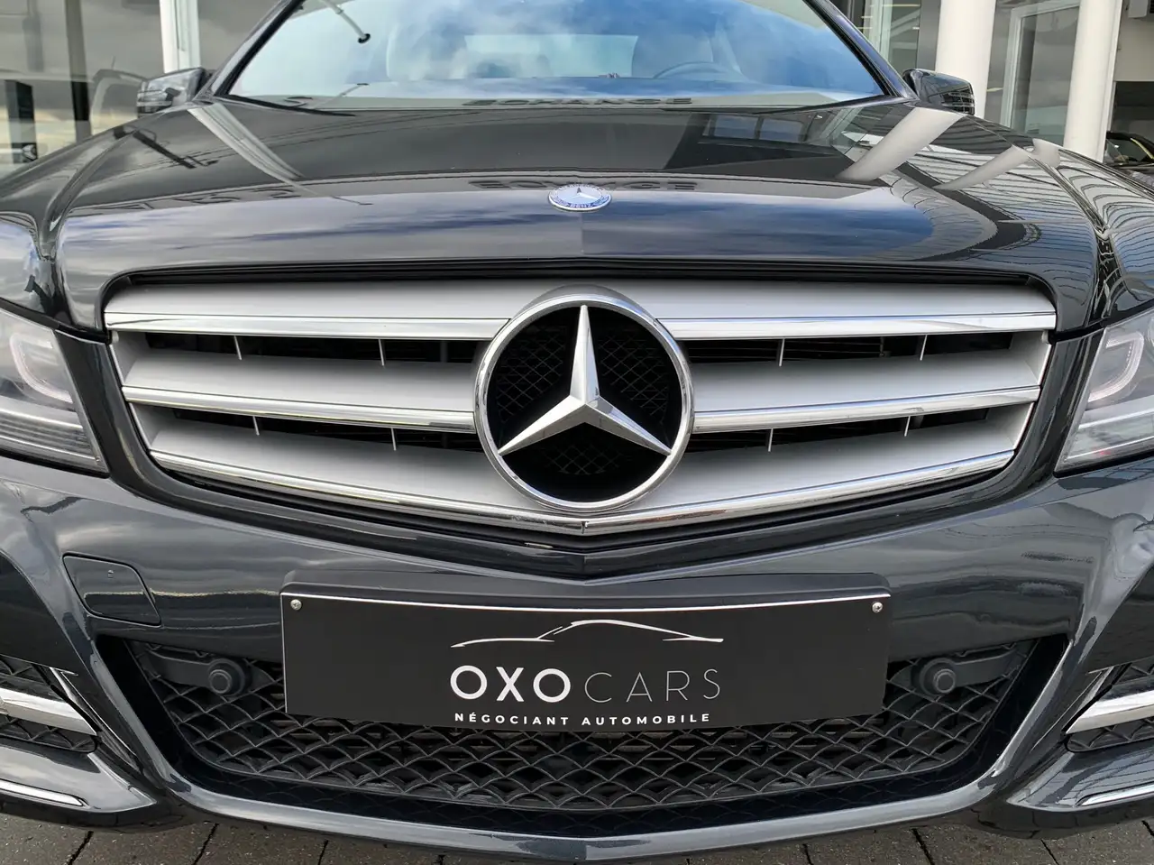 MERCEDES-BENZ CLASSE C 200 CDI 136ch AVANTGARDE - CUIR CHAUFFANT ÉLECTRIQUE À MÉMOIRE - GPS - BI-XÉNON - RADARS AVANT/ARRIÈRE