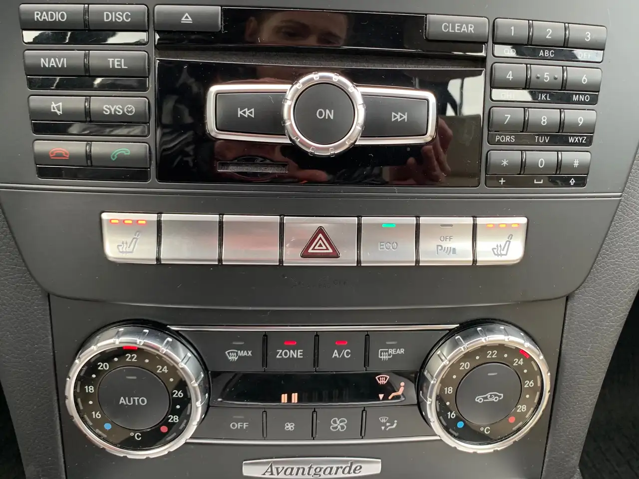 MERCEDES-BENZ CLASSE C 200 CDI 136ch AVANTGARDE - CUIR CHAUFFANT ÉLECTRIQUE À MÉMOIRE - GPS - BI-XÉNON - RADARS AVANT/ARRIÈRE