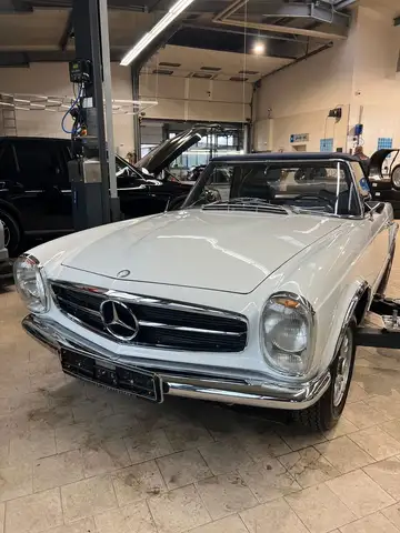 Mercedes-Benz SL 280 PAGODE*HARDTOP*Deutsches Auto