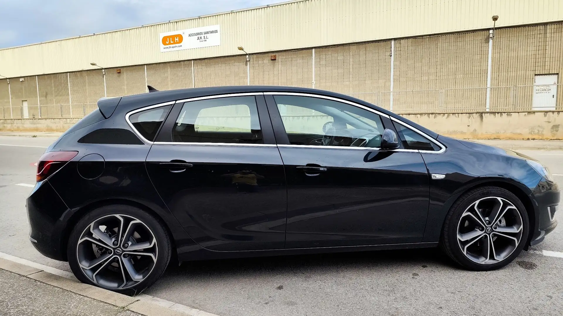 Opel Astra 1.7CDTi Sportive 130 18´´ - 2