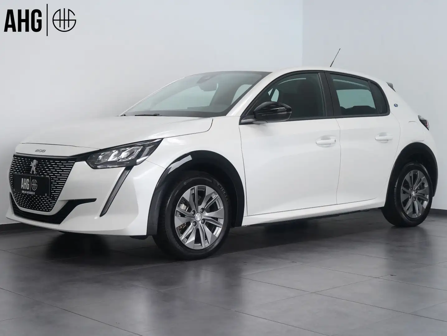 Peugeot 208 e- Active Pack 11KWCHARGER/WÄRMEPUMPE/SOH Bianco - 1