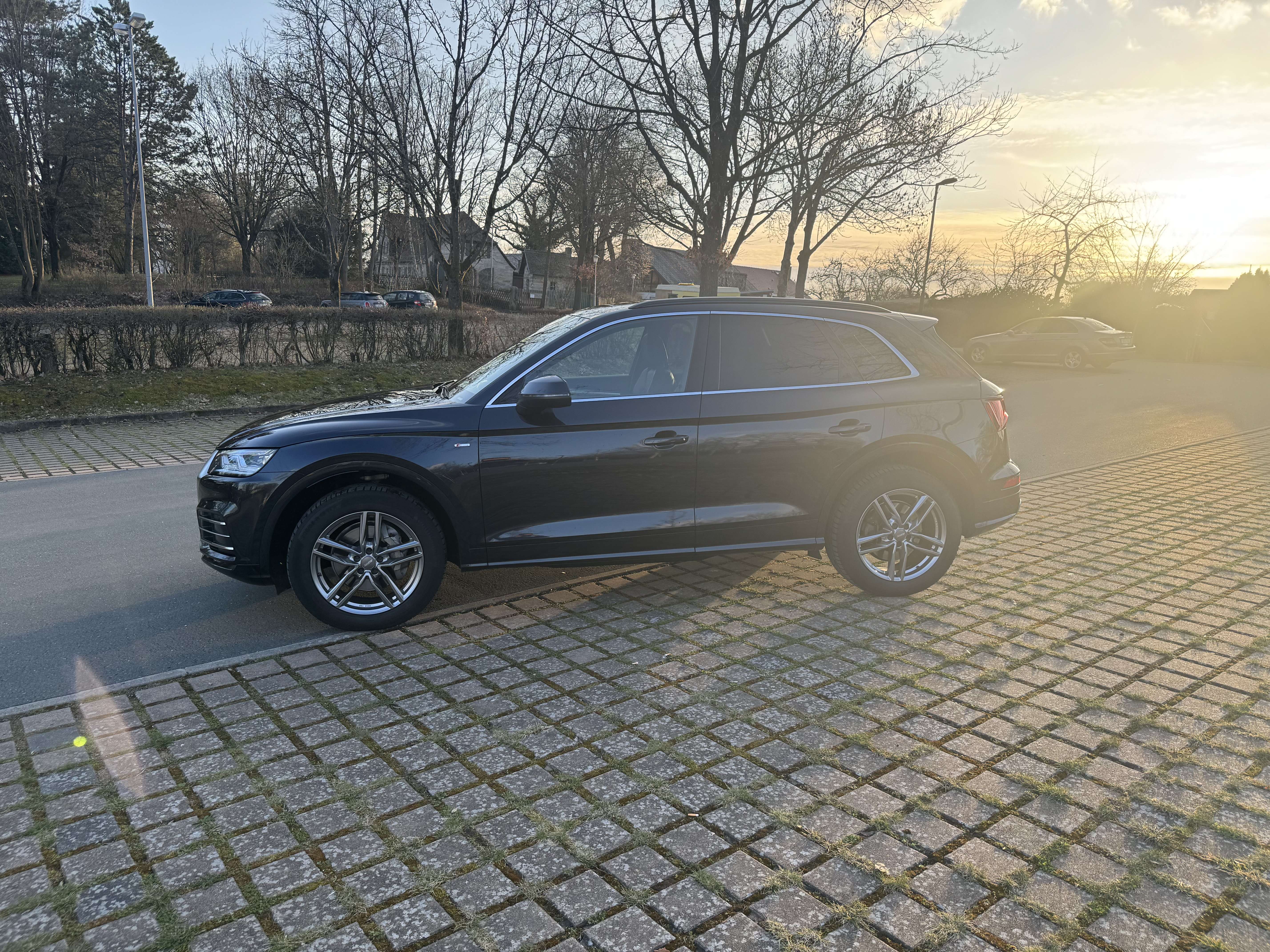 Second hand Audi Q5 2.0
