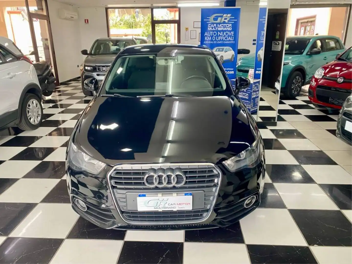Audi A1 1.2 tfsi Ambition Noir - 1