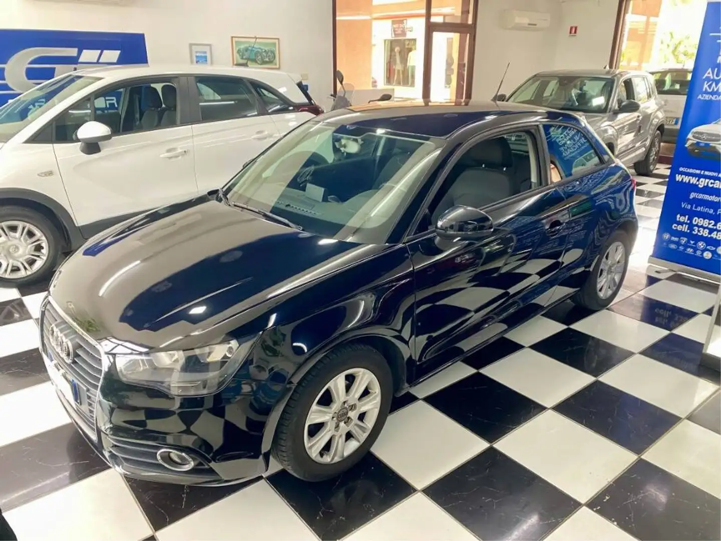 Audi A1 1.2 tfsi Ambition Noir - 2