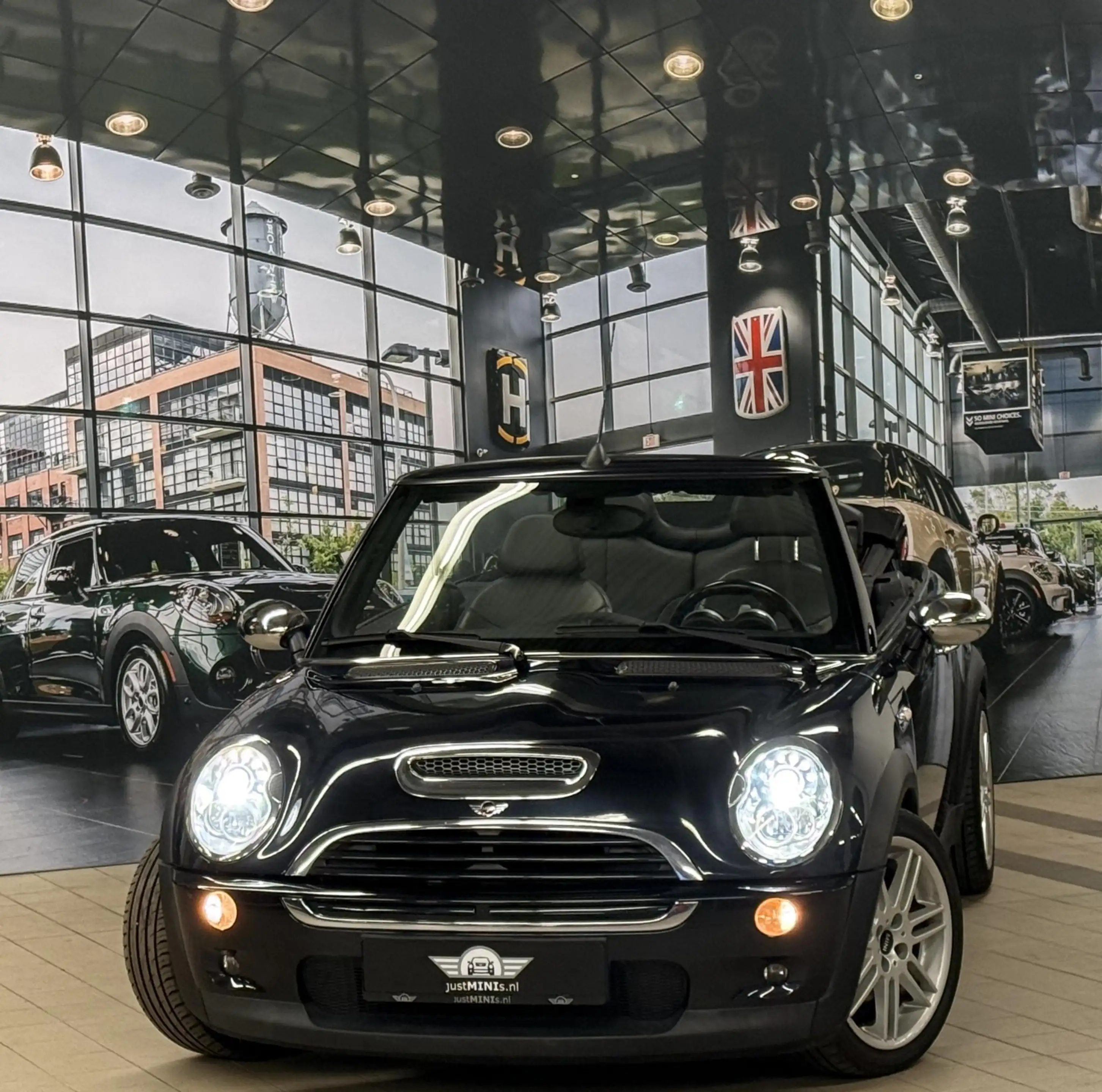 MINI Cooper S Cabrio AUT LEDER XENON NAVI MILTEK — photo 13