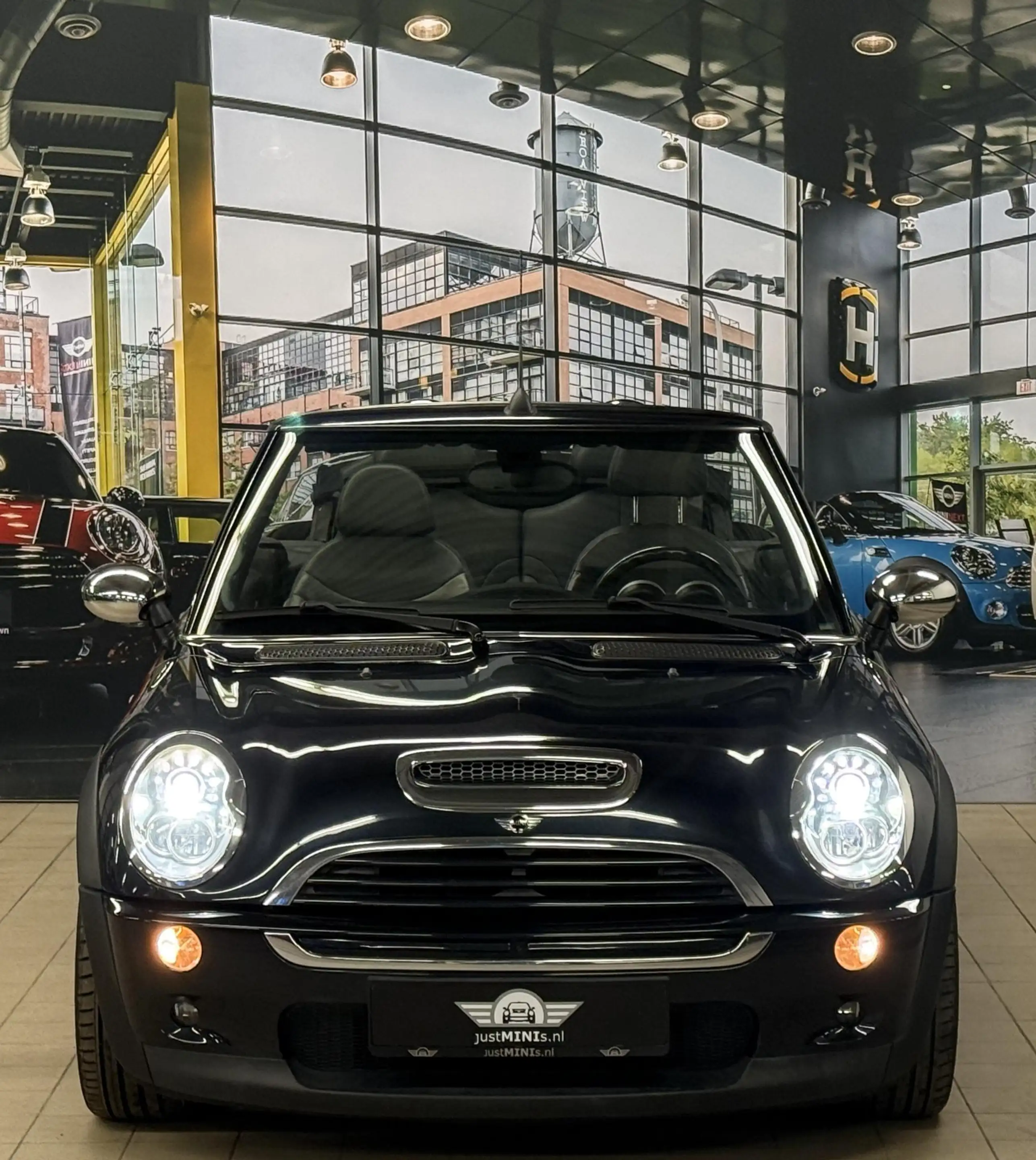 MINI Cooper S Cabrio AUT LEDER XENON NAVI MILTEK — photo 4