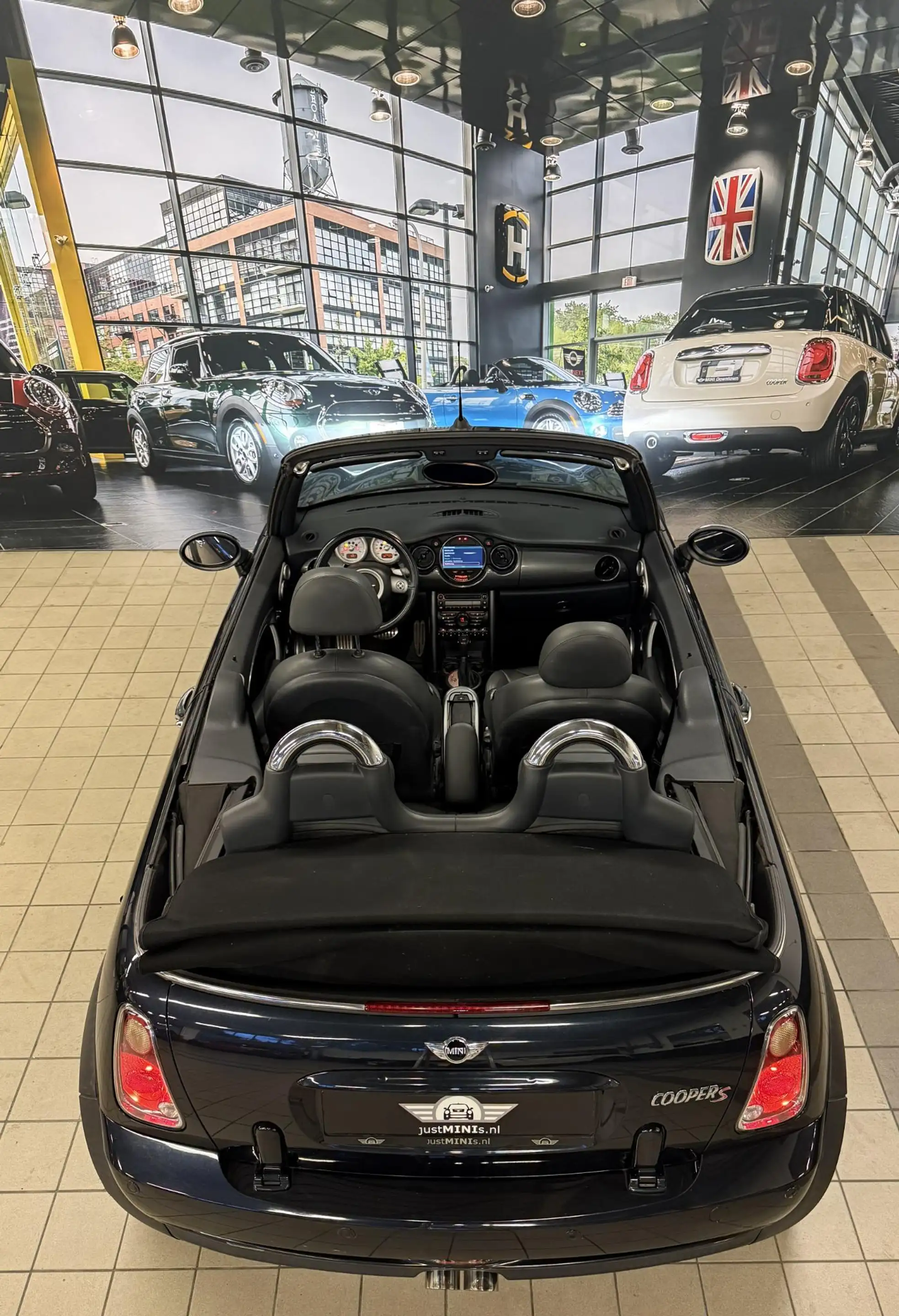 MINI Cooper S Cabrio AUT LEDER XENON NAVI MILTEK — photo 9