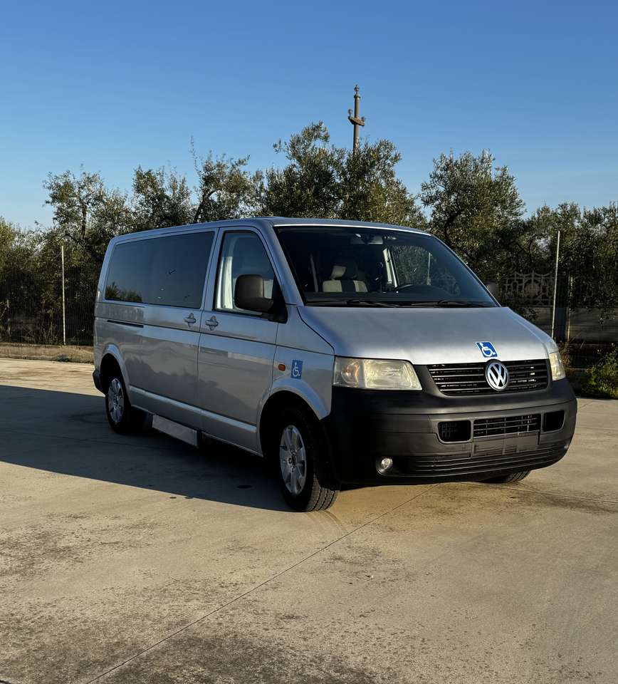 Volkswagen T6.1 Caravelle Caravelle