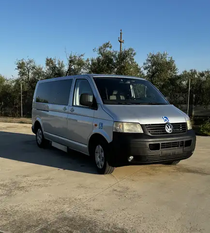Volkswagen T6.1 Caravelle Caravelle
