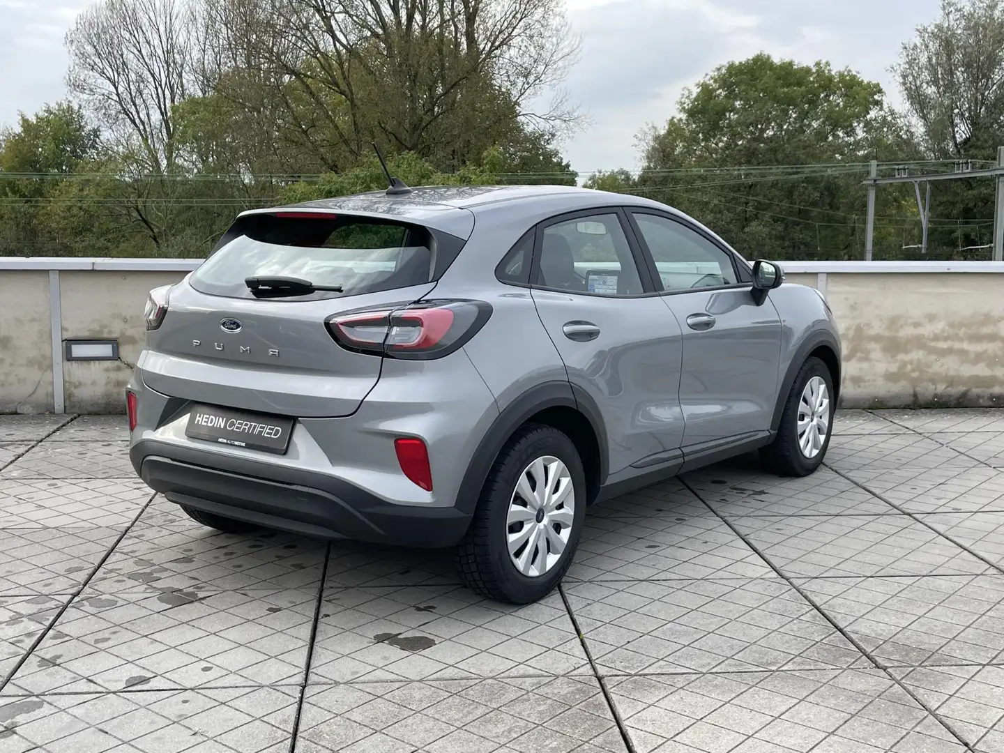 Ford Puma 1.0 EcoBoost Connected Grijs - 2