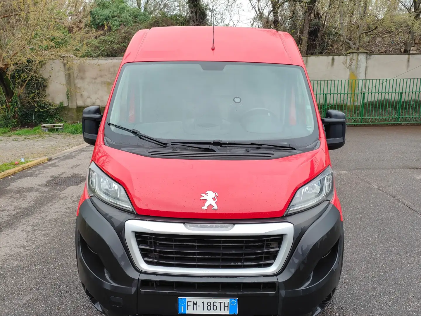 Peugeot Boxer Červená - 1