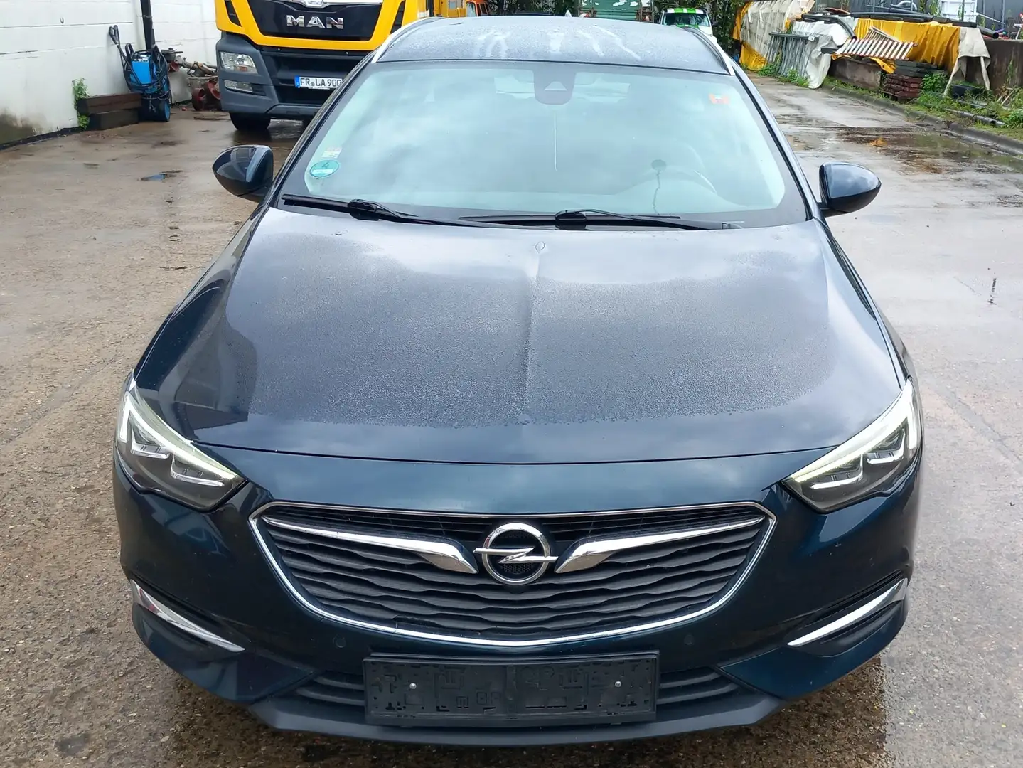Opel Insignia Sports Tourer Grün - 2