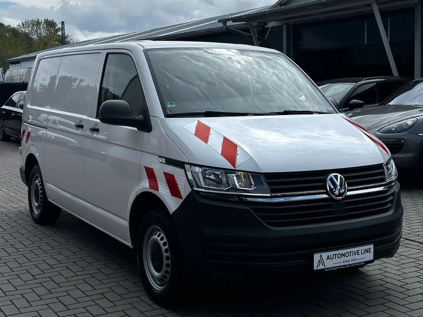 Volkswagen T6 Transporter T6.1 2.0TDI Transporter 3SITZER AHK/KLIMA/PDC/SH Blanco - 1