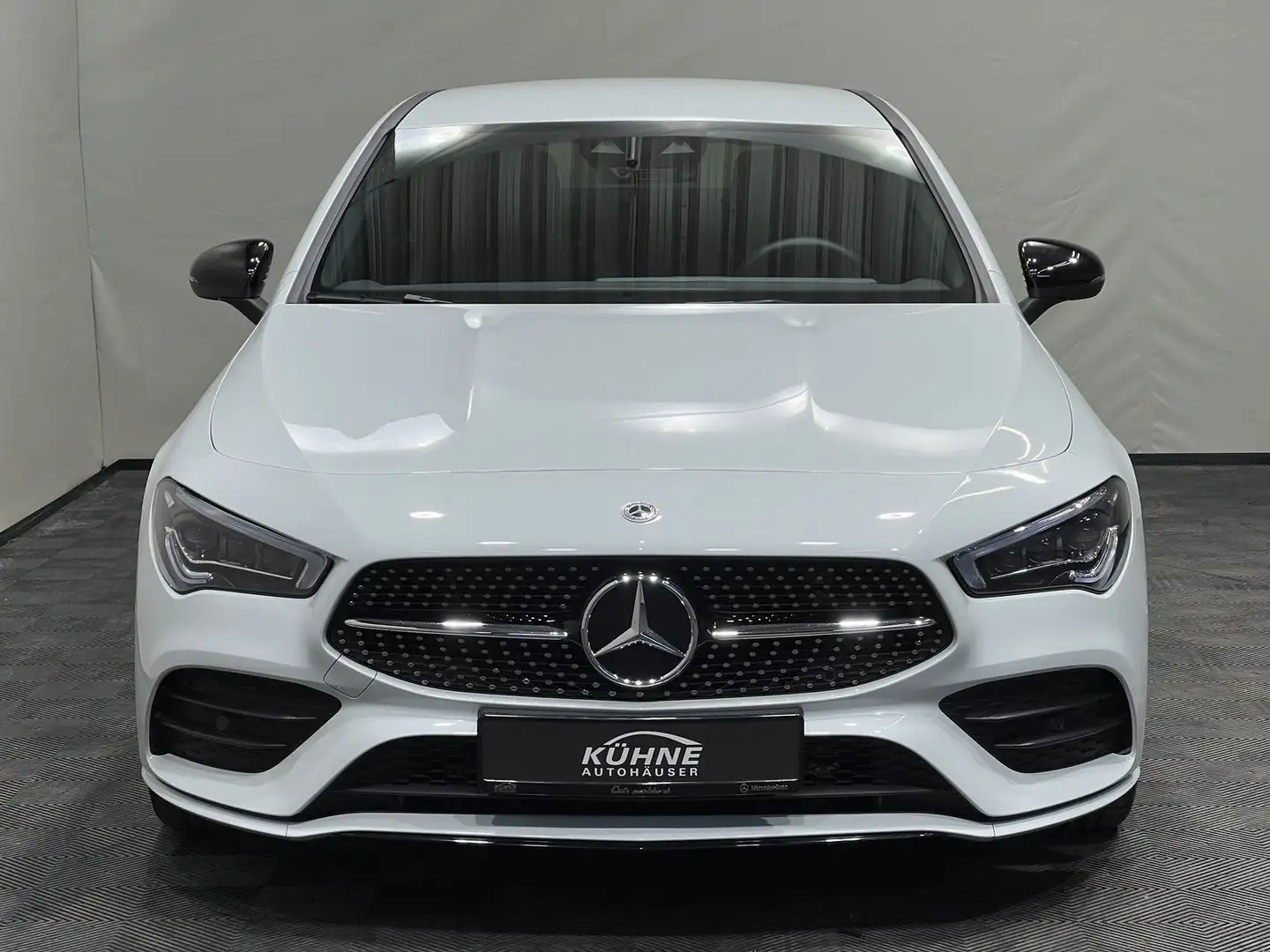 Mercedes-Benz CLA 220 d AMG Line Night AHK MultiBeam Totwinkel Weiß - 2