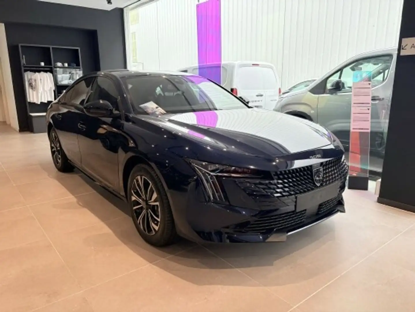 Peugeot 508 1.2 PURETECH 130 ALLURE AUTO 130 5P Bleu - 2