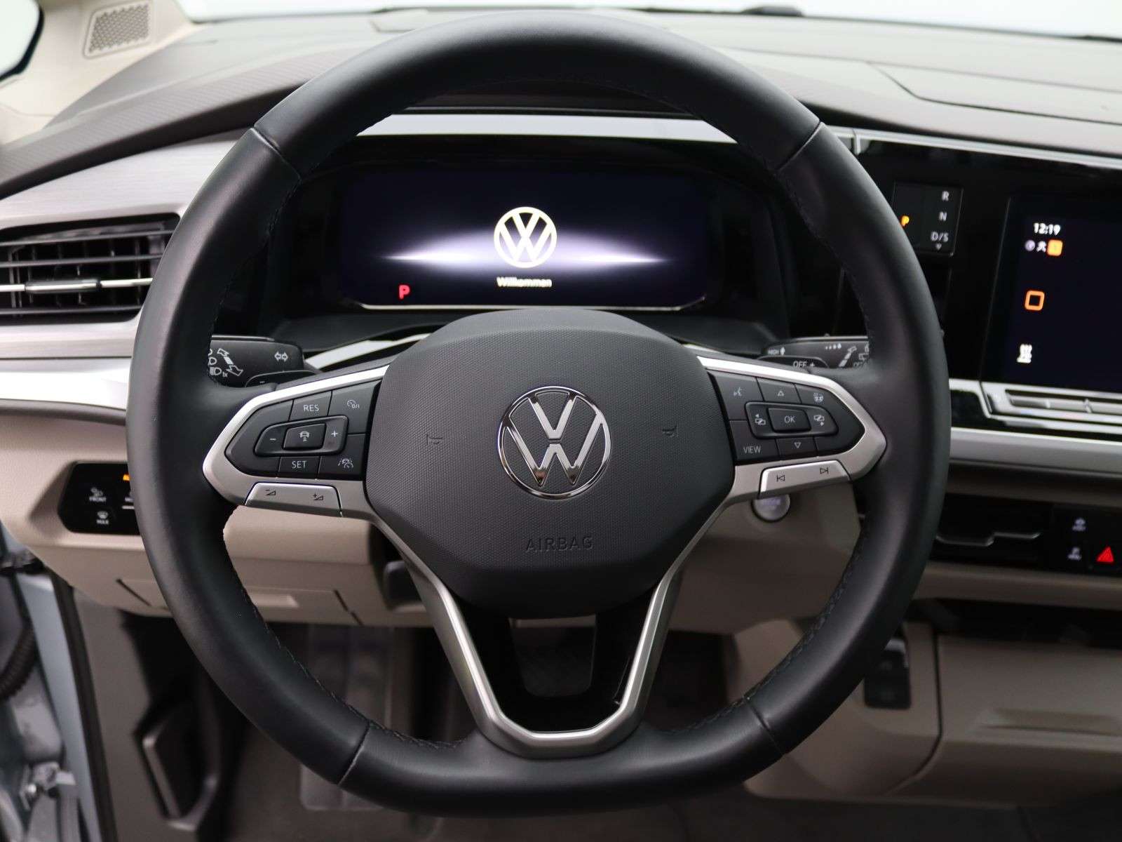 Volkswagen T7