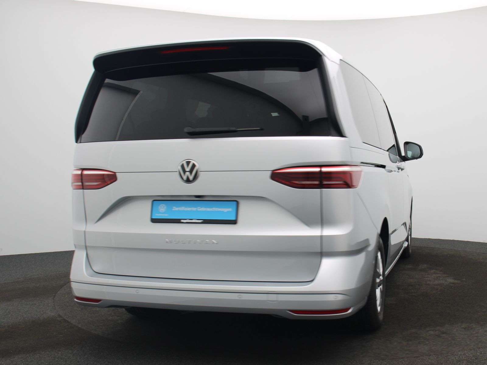 Volkswagen T7
