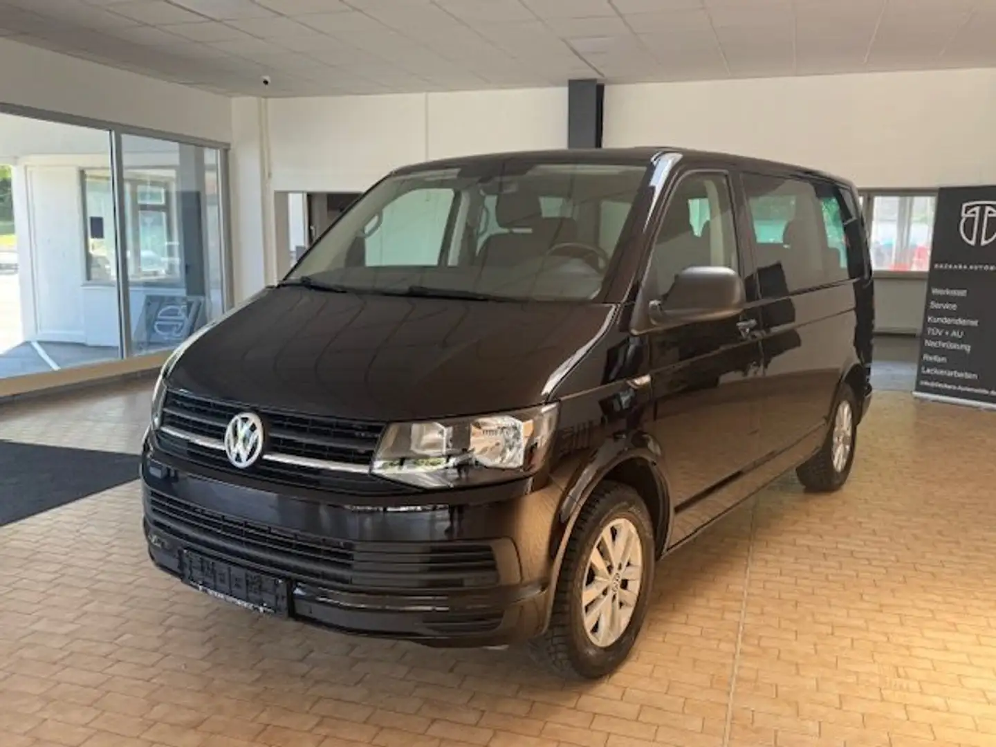 Volkswagen T6 Multivan Multivan Trendline DSG 150PS TDI *Rate: 369.-€ Schwarz - 2