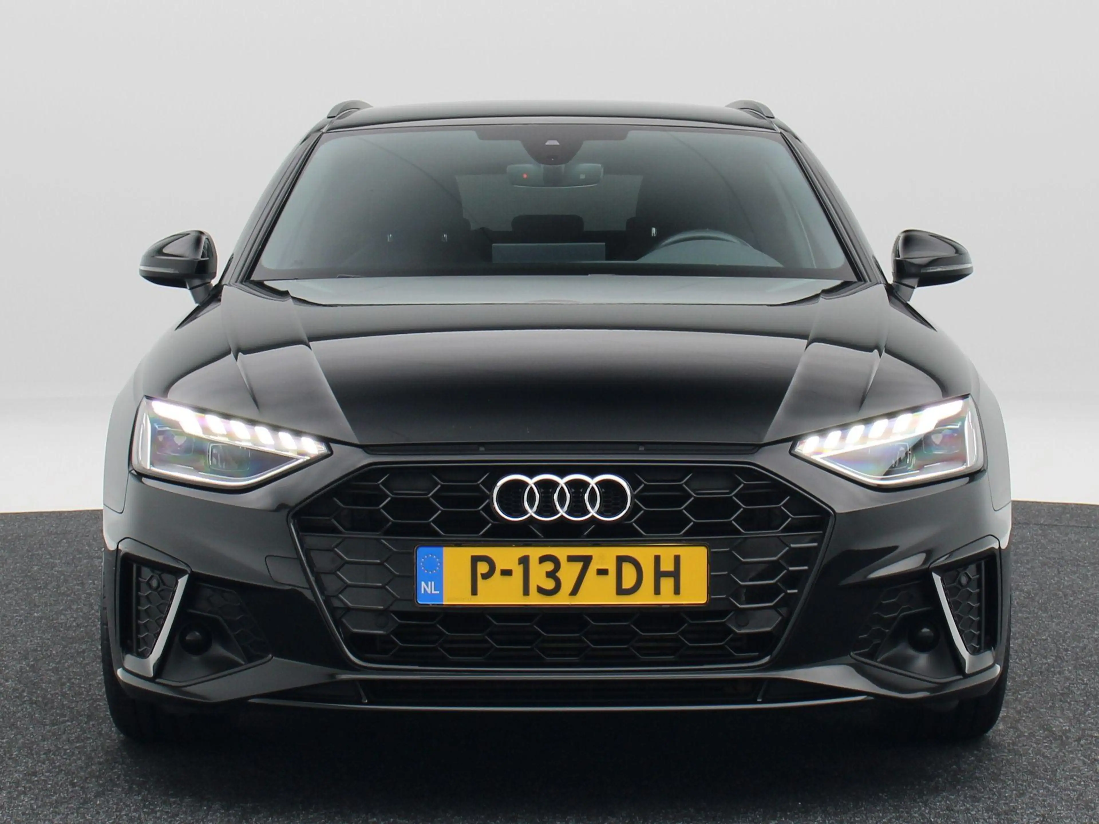 Audi A4 Avant 35 TFSi 150 Pk Automaat S-Line Competition | — photo 4
