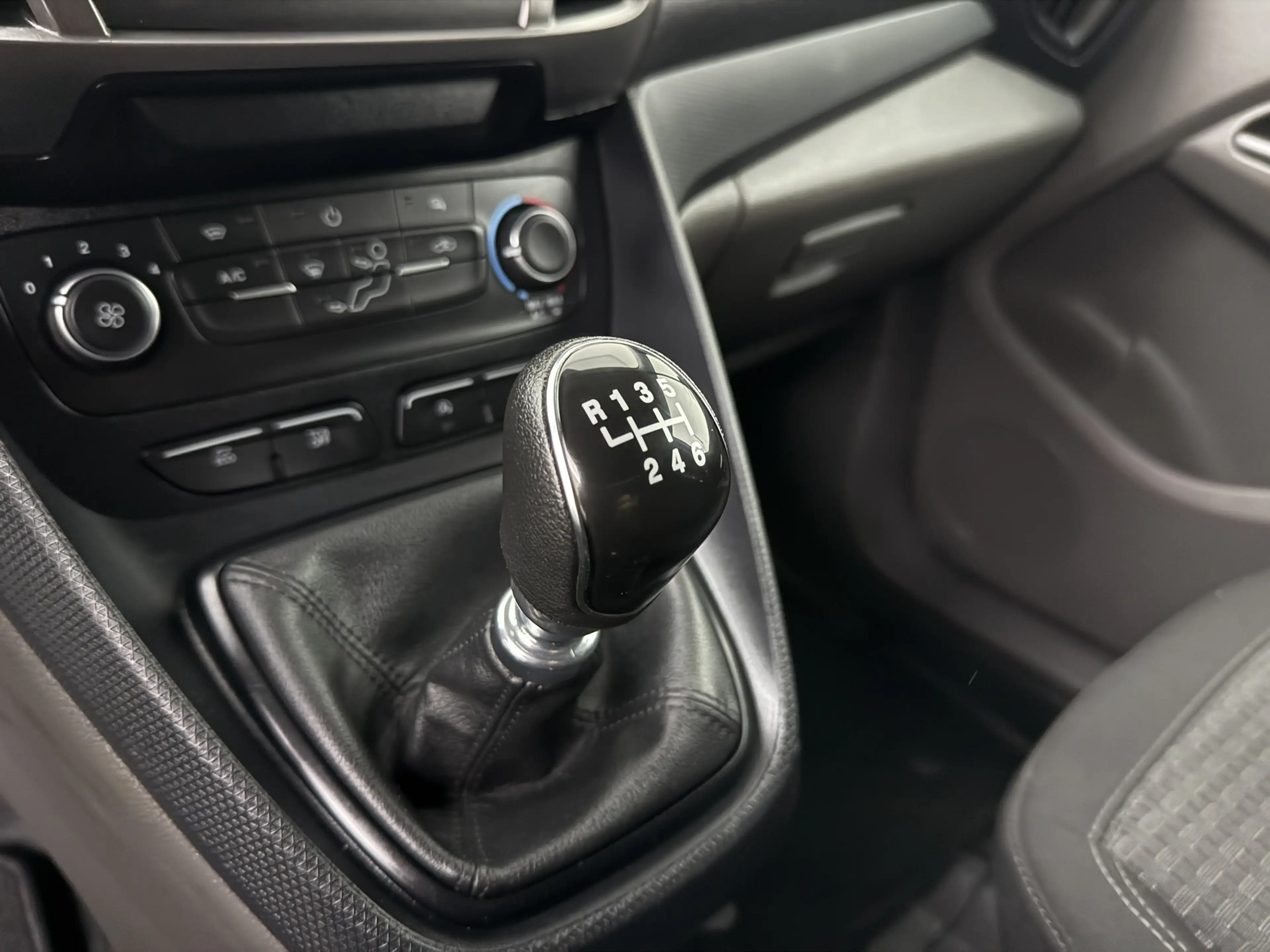 Ford Transit Connect 1.5EcoBlue Lang | Multimedia | Camera | Airco | Cr — photo 19